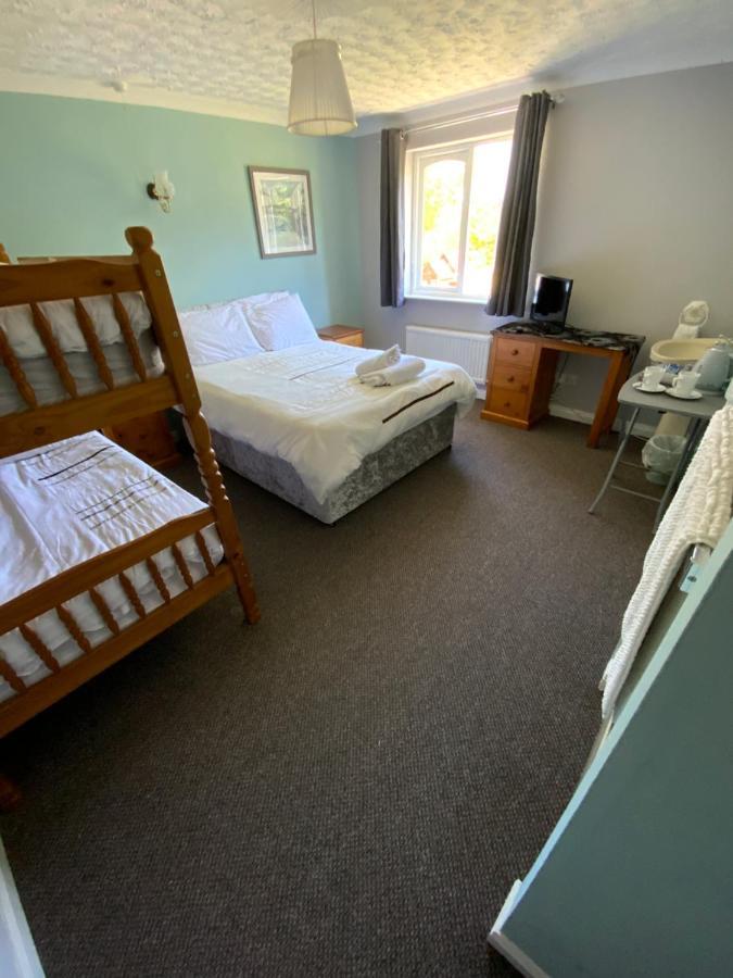Innis Guest House And Campsite Penwithick Bagian luar foto