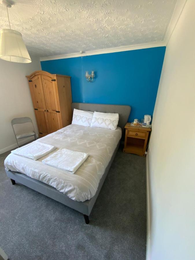 Innis Guest House And Campsite Penwithick Bagian luar foto